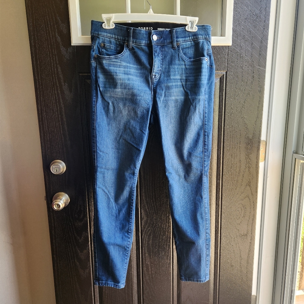 Torrid Bombshell Skinny Premium Stretch Jeans Size 16R